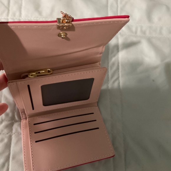 Roulens womens wallet brand new Red snap close. W11 - Picture 5 of 6